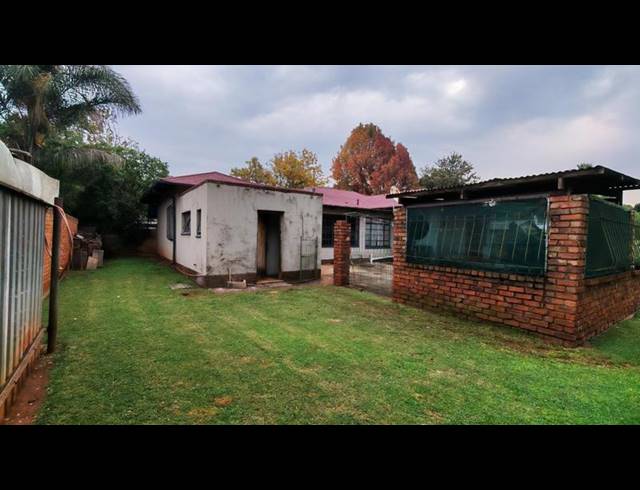 3 BEDROOM HOUSE FOR SALE IN LYTTELTON MANOR